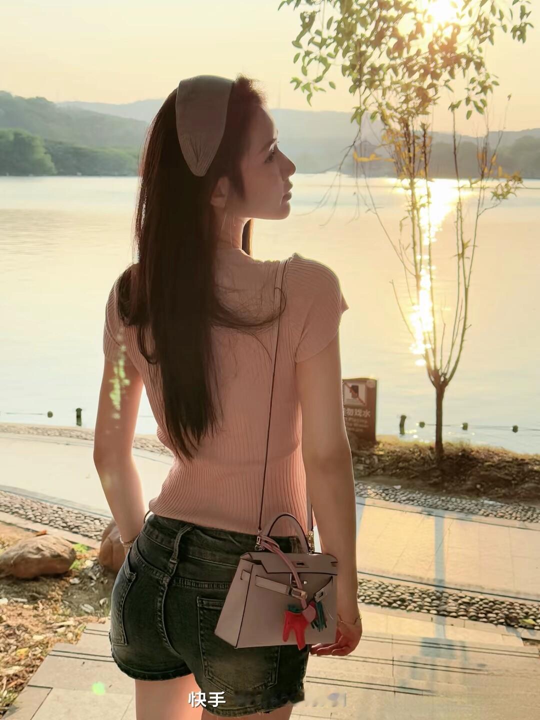 饿了令人，春心动了