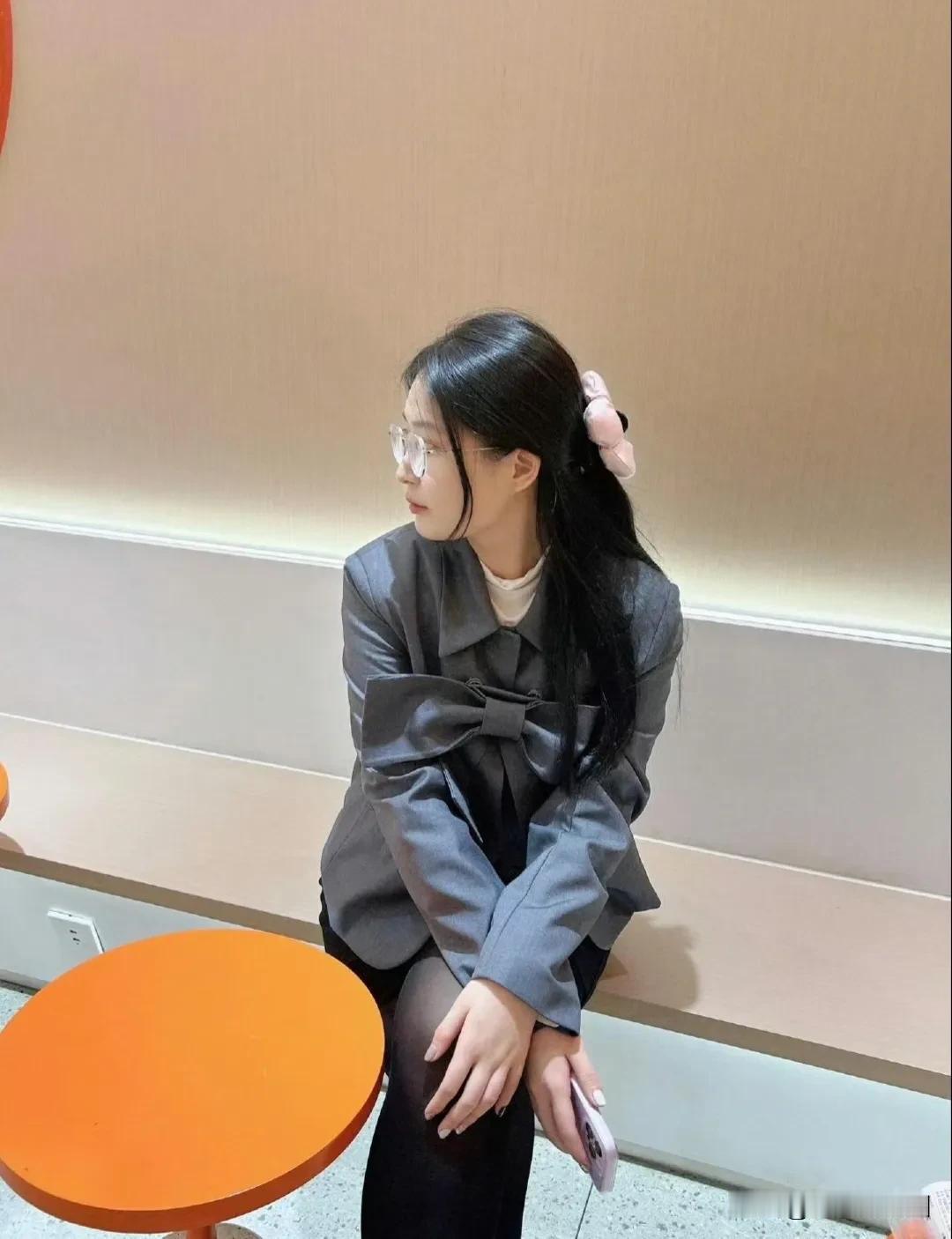 #一个人孤独的时候是在享受吗?#享受孤独就不在孤独，只要做自己喜欢的事情一个人也