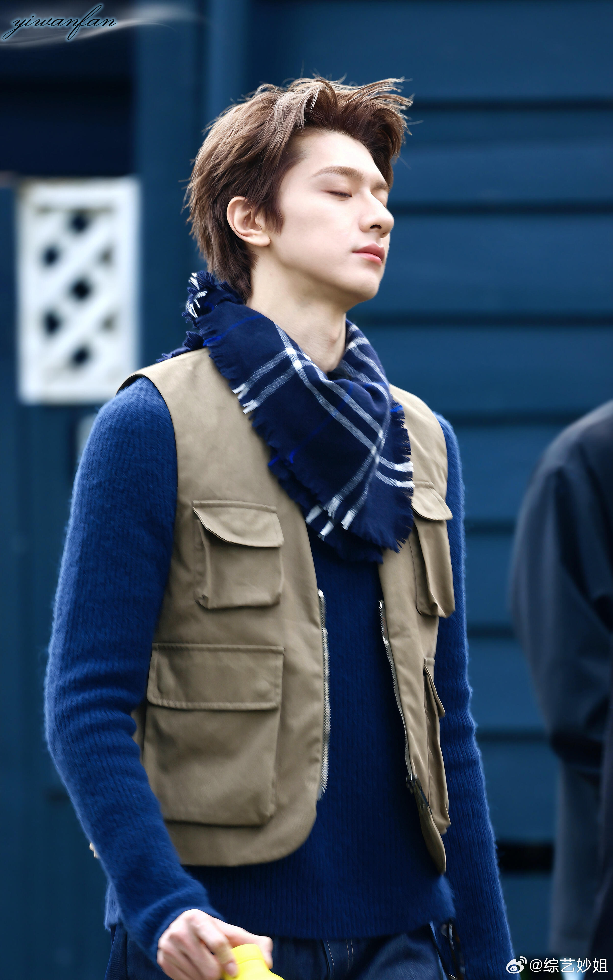 林一路透的新发色混血感好重！还以为是哪家新男团的成员地球超新鲜