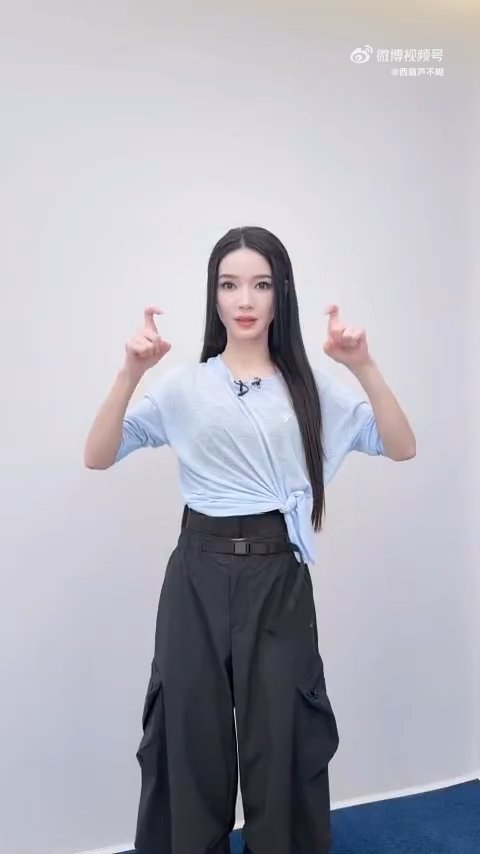 温峥嵘萧蔷张艺上代斯温峥嵘手指操乘风2026手指打架太可爱了吧！阳光手势操轮流翻