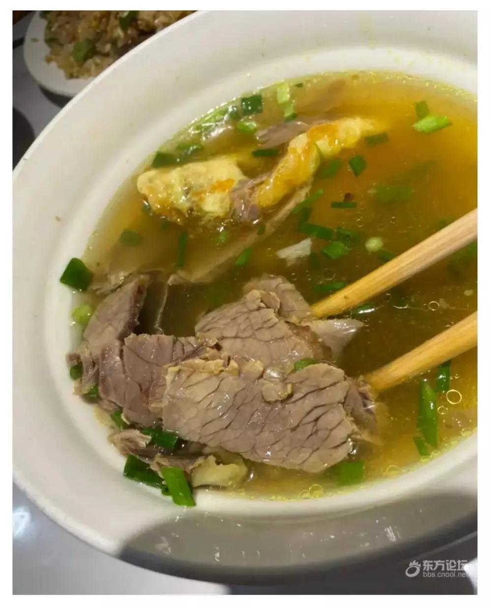 宁波这家网红牛肉面馆“24小时营业”！网友打卡后直言：汤头寡淡也挡不住成为深夜食