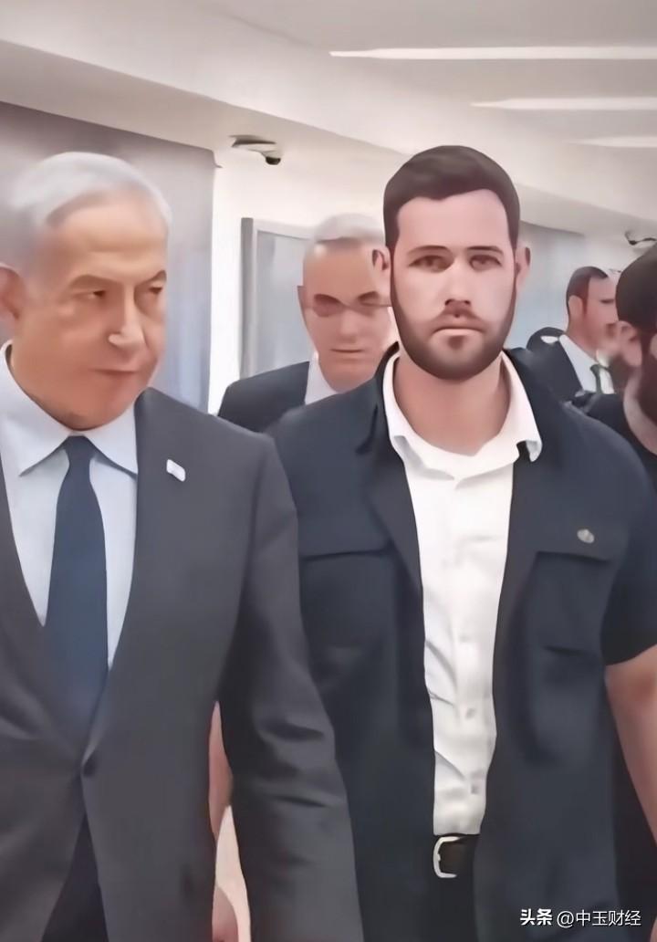 【以色列保镖】内塔尼亚胡的保镖自带杀气，这气场一看就是身经百战。就像他的前保镖阿