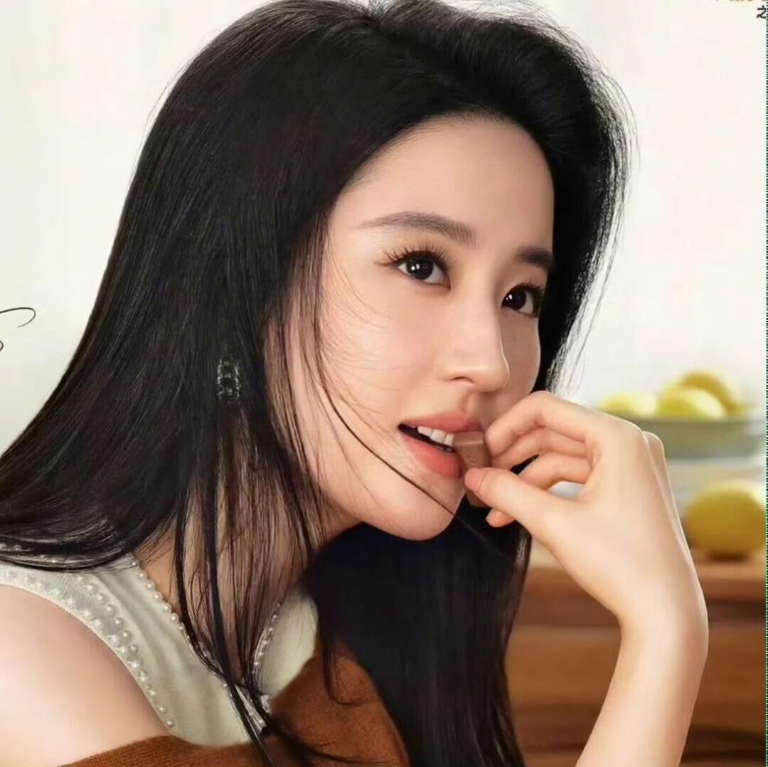 颜值 𝐒𝐇𝐀𝐑𝐄｜刘亦菲｜田曦薇｜卢昱晓｜WeChat｜高颜值｜头像背