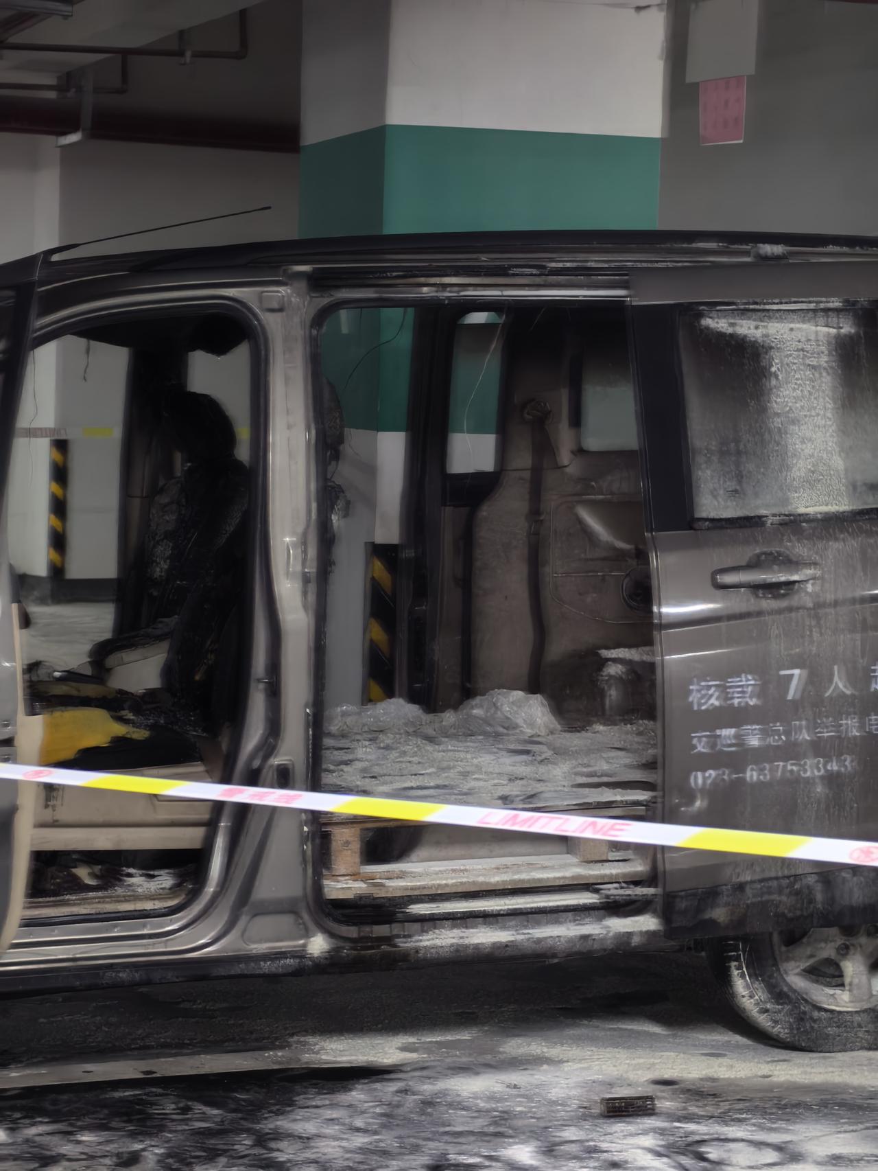 新能源自燃常见，面包车自燃还挺少见...【来自懂车帝车友圈】