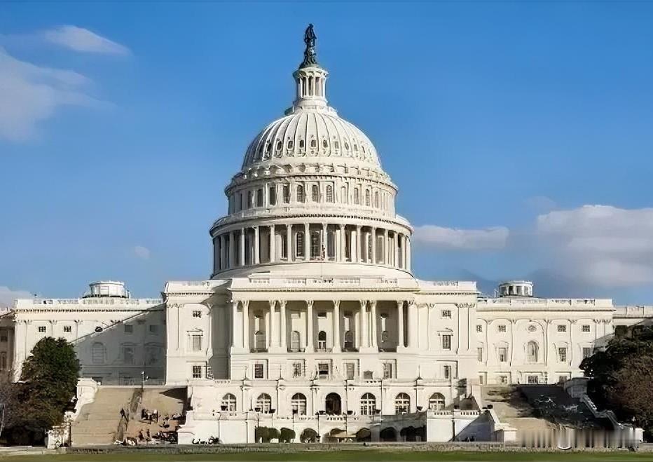 从悄然斩杀到公然枪杀：美式人权，早已写好淘汰法则
 
美国对外高举人权大旗，动辄