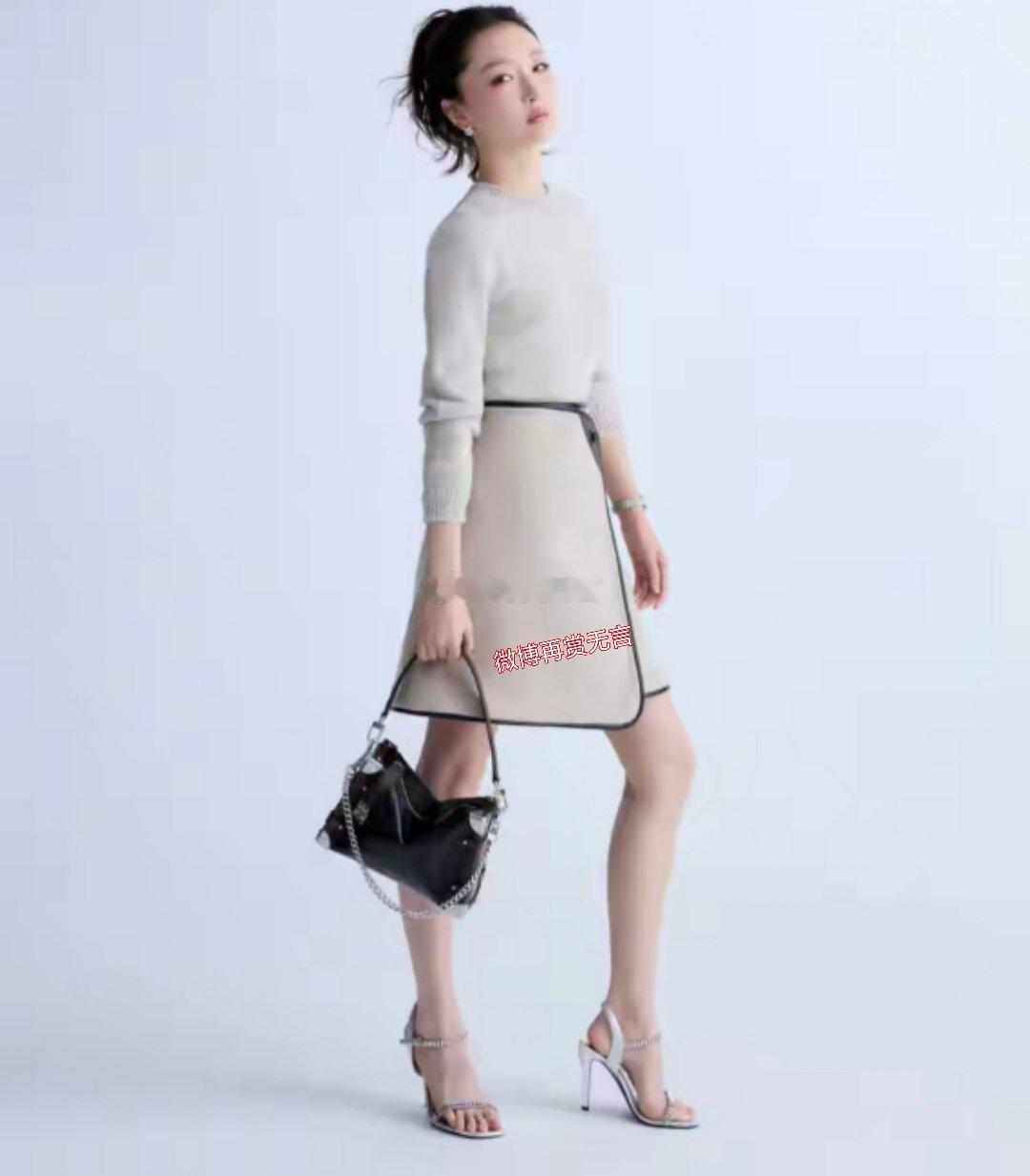 为什么有人说她普？这个腿型很曼妙 