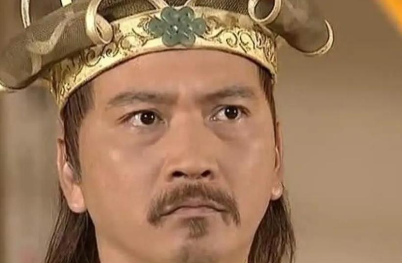 落魄的凤凰不如鸡，得意的李渊逼反了心酸的李密，李密请你谢幕吧。

公元618年秋