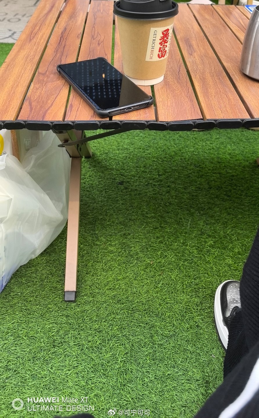 哪里有钱赚，哪里就挤满人，这是永恒的规律。跟风涌入热门赛道，看似起步简单，实则内