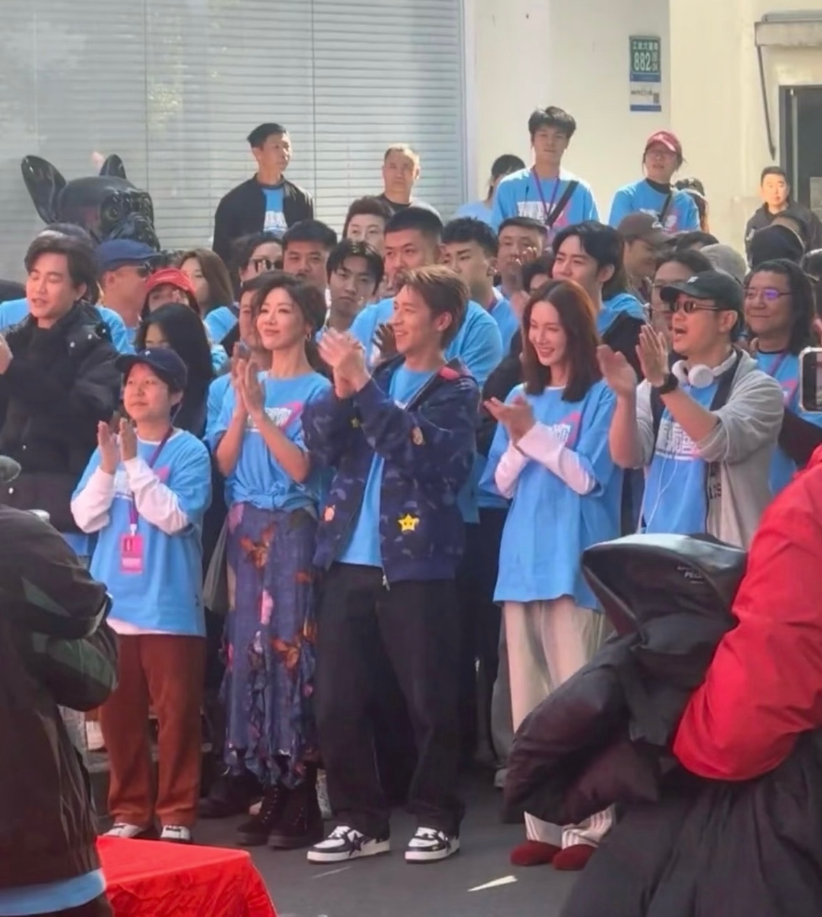 金晨、孙阳、邓家佳、王皓《骗骗喜欢你2》开机监制：大鹏导演：苏彪主演：金晨、孙阳