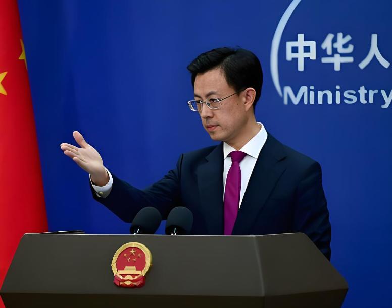 9月30日的外交部例行记者会上，发言人谈及日本有关核武的不当言论，没有称呼高市早