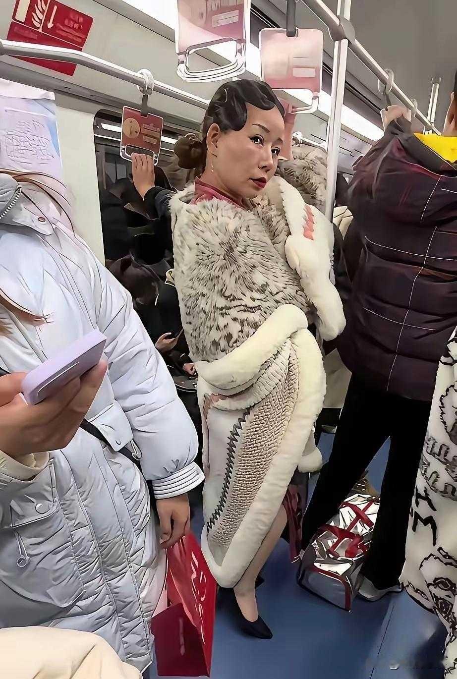 这是民国穿越过来的吗