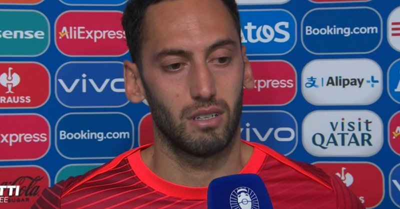 恰尔汗奥卢：'伤病影响了我的士气，但我努力保持坚强。国米和齐沃给了我很大帮助。'