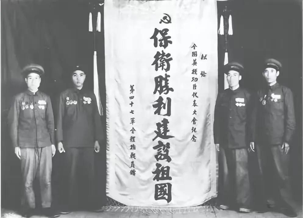 1997年，一位老农身患癌症，面对高昂的医疗费，家人愁眉不展。几天后，老农的女儿