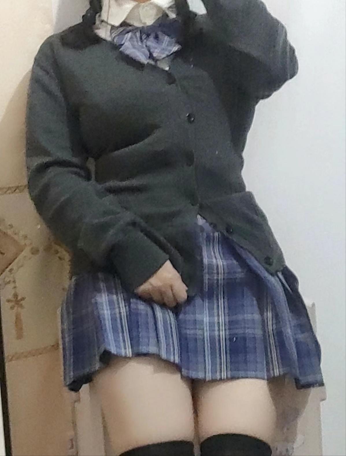 今天假装是女高 