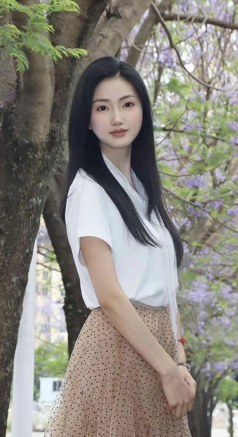 漂亮姐姐