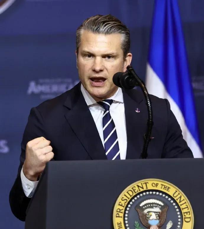 离谱至极！一边四处点燃战火，一边妄想拿和平大奖。
真的大开眼界，从来没见过如此颠