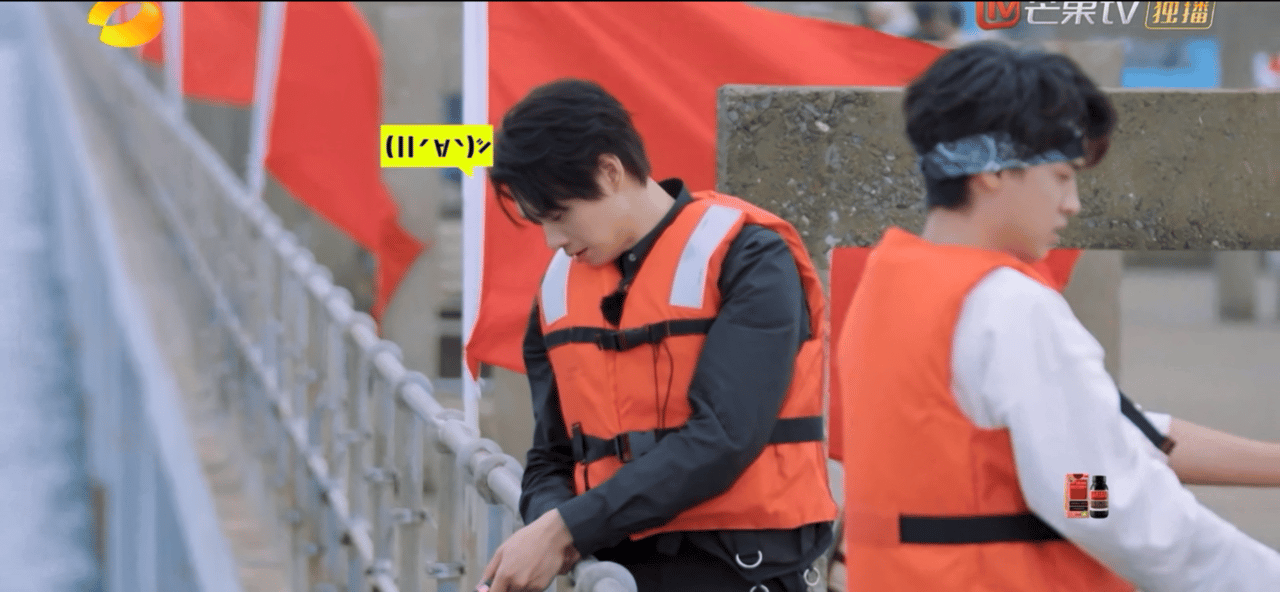 #魏大勋钓鱼主打一个陪伴#哈哈哈比起自己的失败队友的成功更可怕[哈哈]看着兄弟们