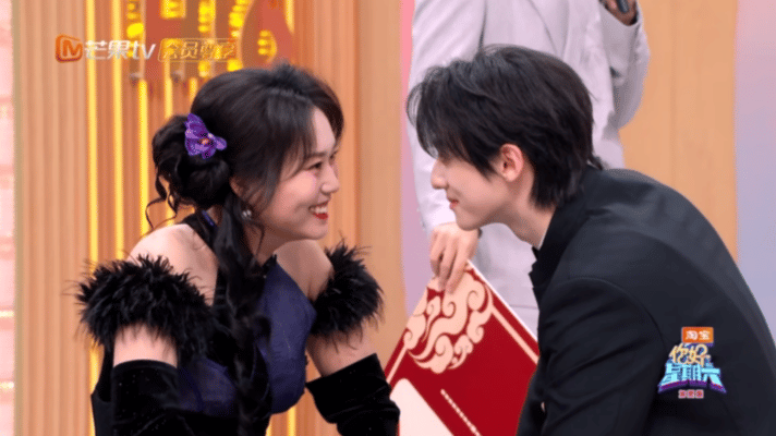 李雪琴 我是为了赢 被问到“如果单身会不会答应对方表白”，赖伟明和李雪琴同时选择