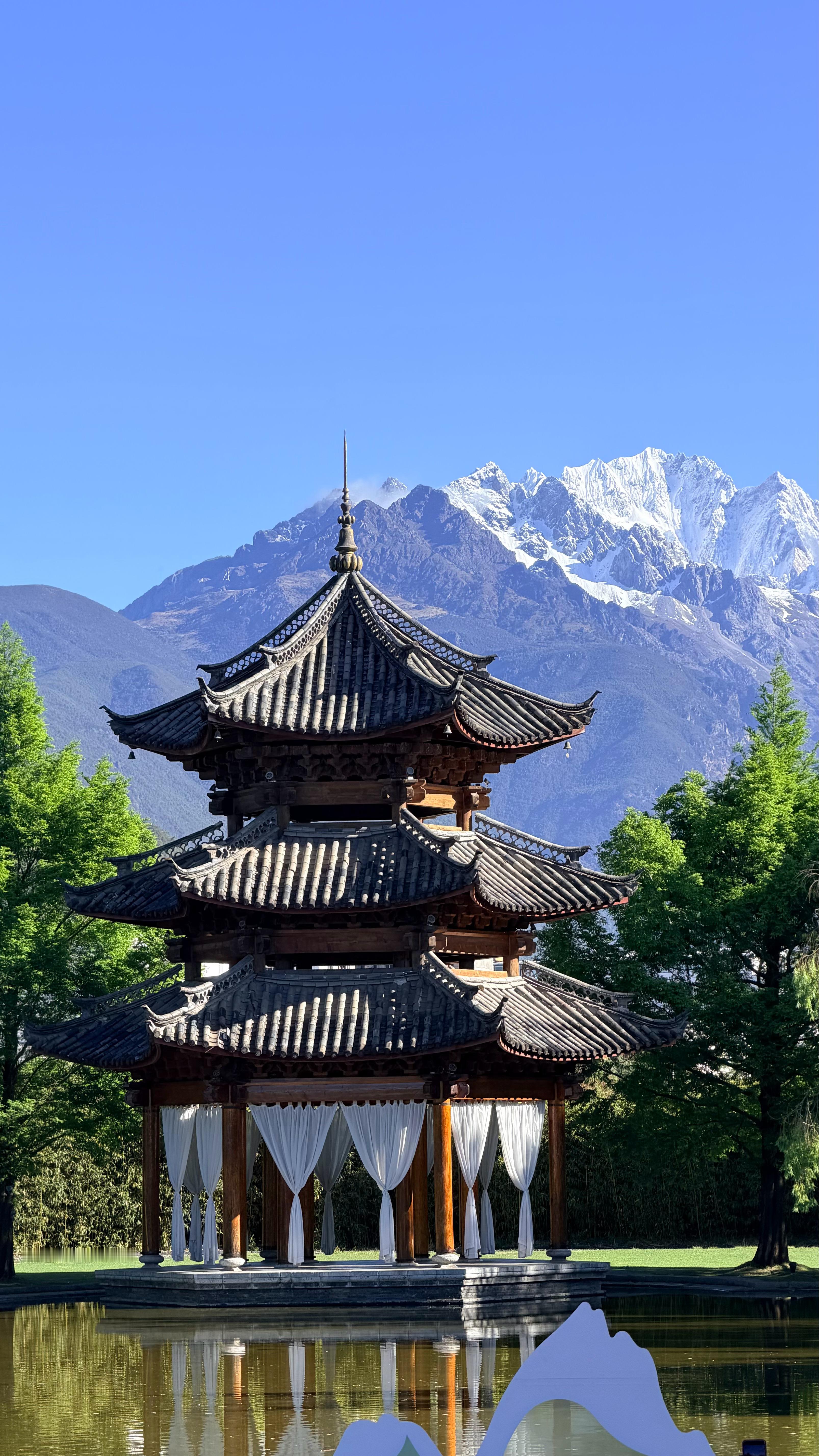 早～看看大雪山 