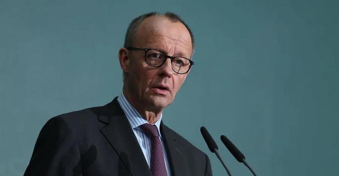 对华强硬的默茨，突然变身默克尔，但中德关系已经回不去了

德国总理弗里德里希·默