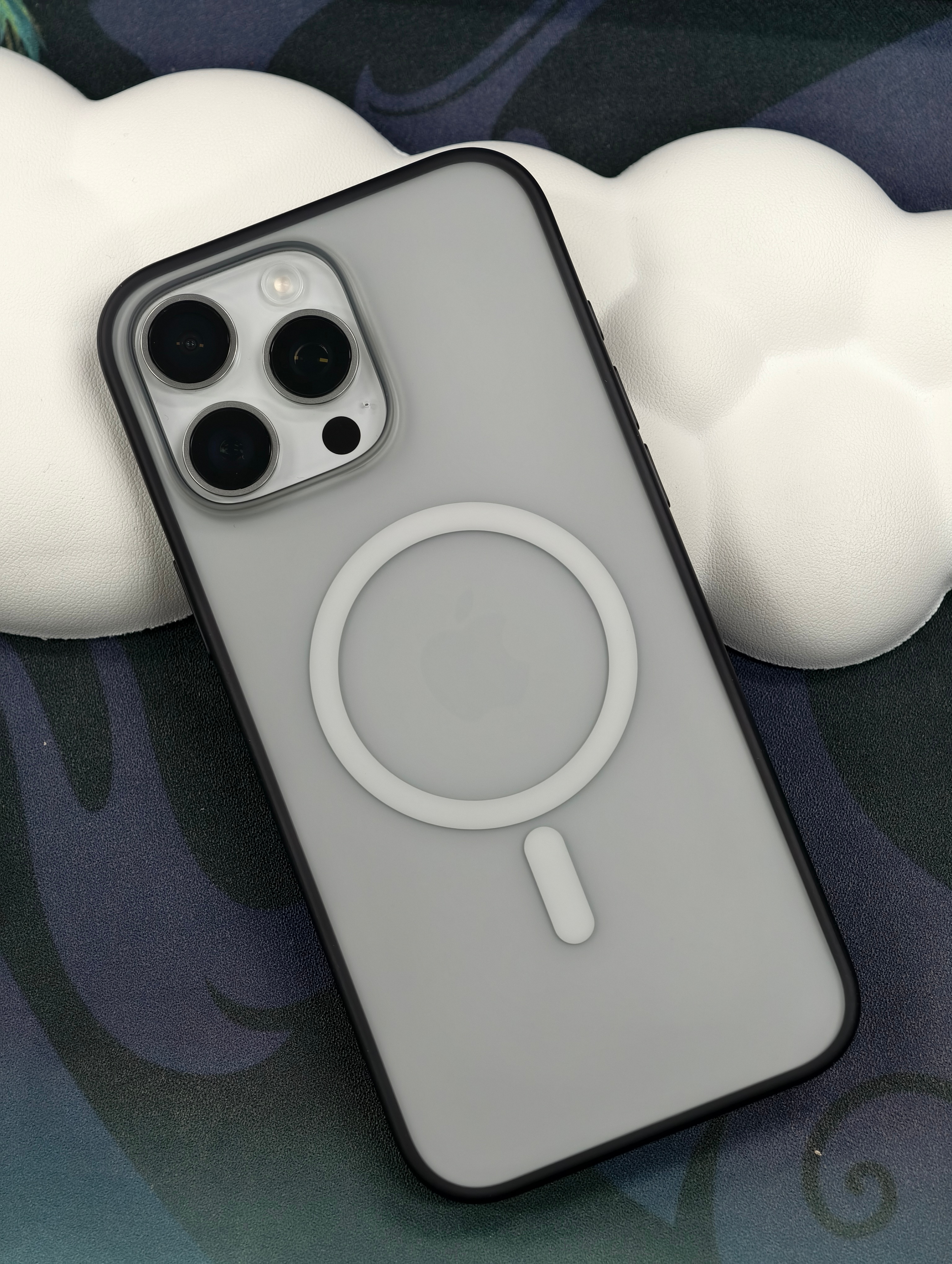 iPhone16ProMax 013废键的磁吸黑下午三点会补货，这次有两百多个，