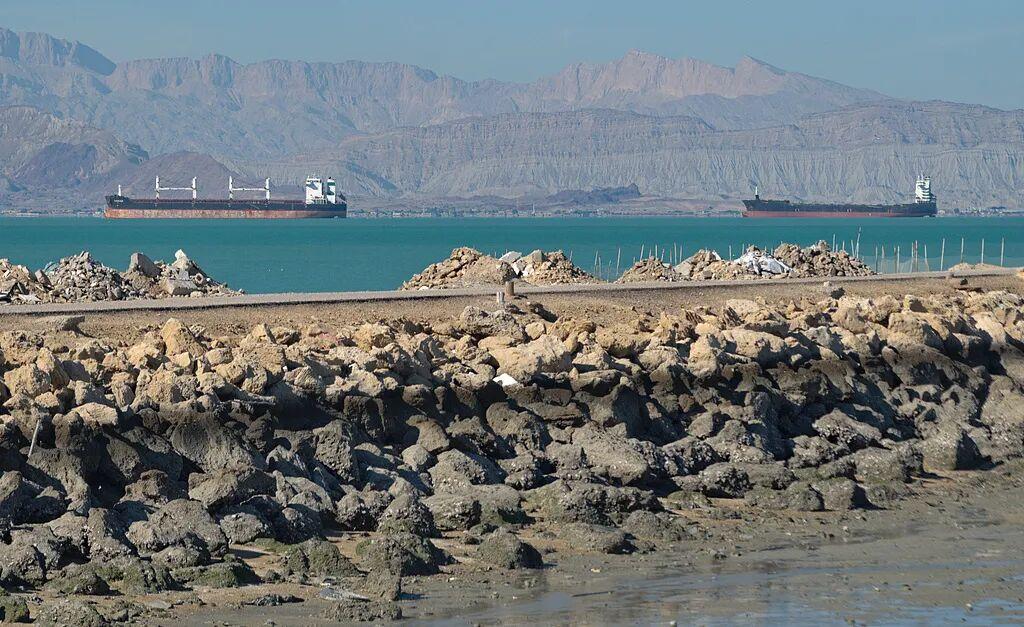 【伊朗做出重要决定】
据央视新闻援引伊朗方面当地时间4日消息，伊朗已批准运载基本