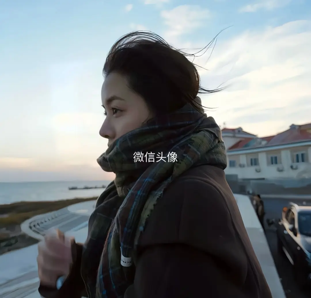 花开花落终有时 相逢相聚本无意。