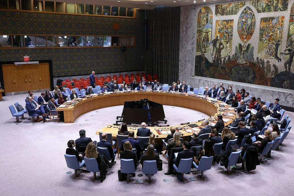 中东局势正被推向危险边缘！
中国常驻联合国代表傅聪18日在安理会叙利亚问题公开会