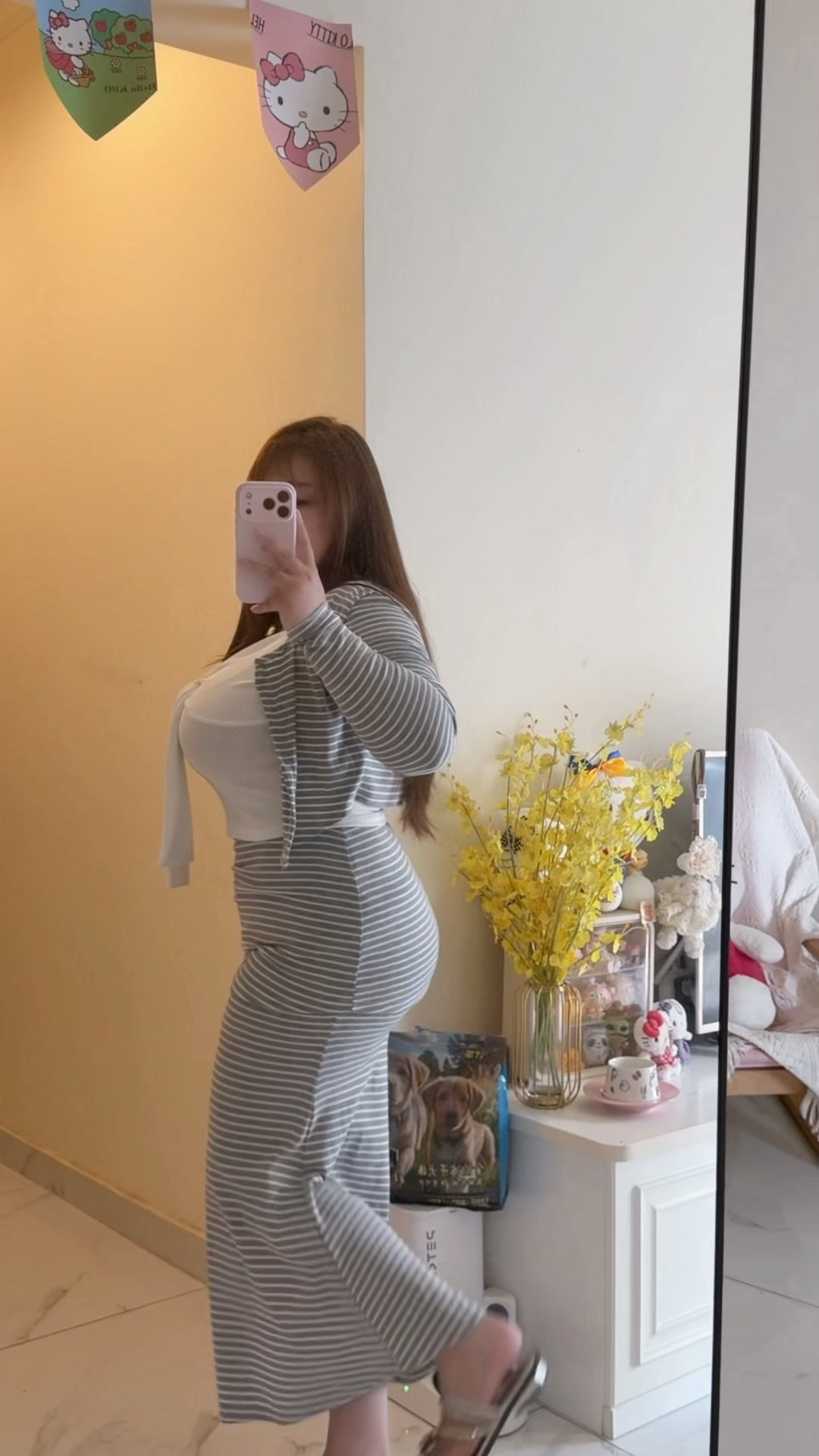 有我这样的女朋友，你晚上几点回家 ​​​