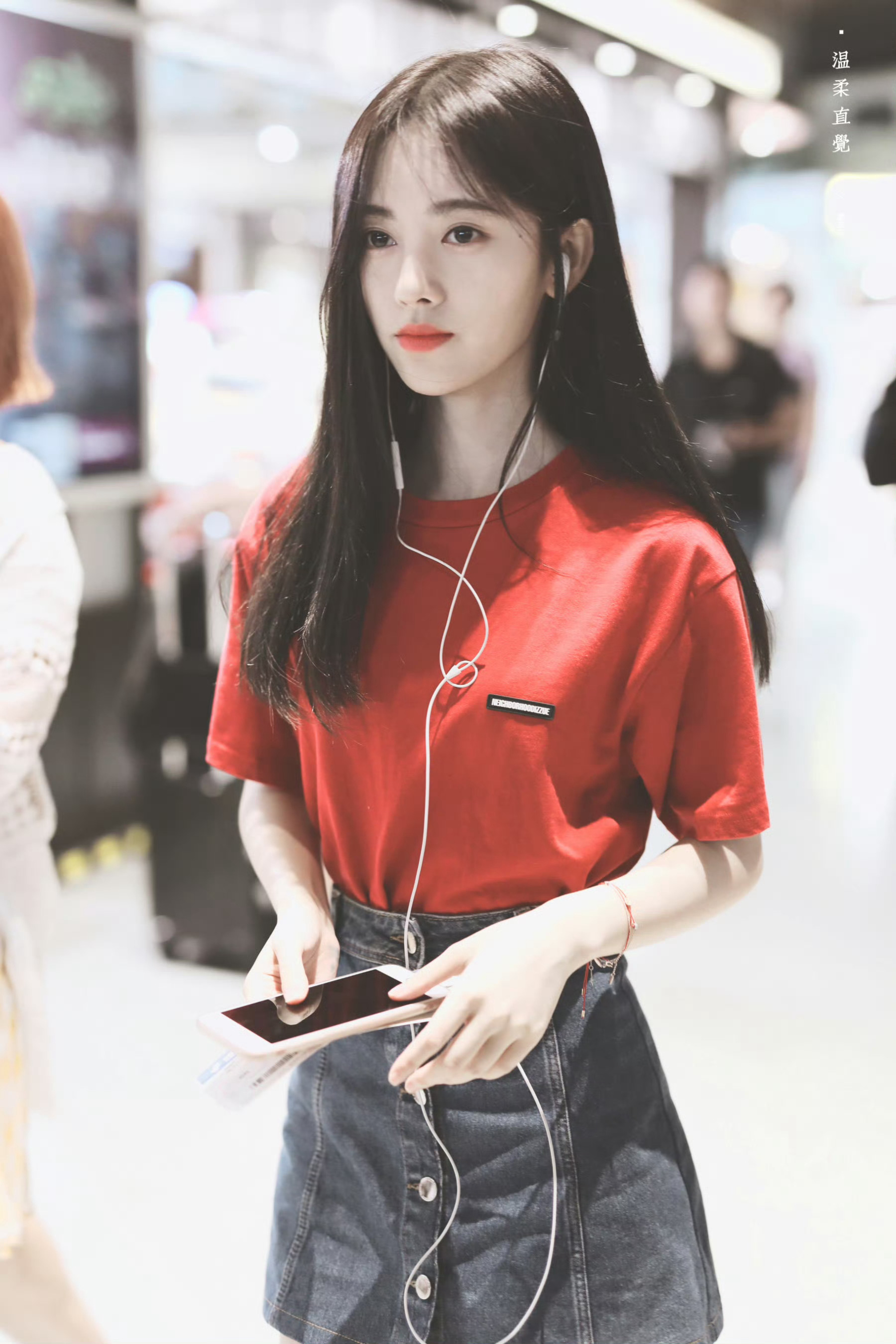 jjy鞠婧祎jjy鞠婧祎阿黛“海的那边不是海 是我对你无穷的思念”