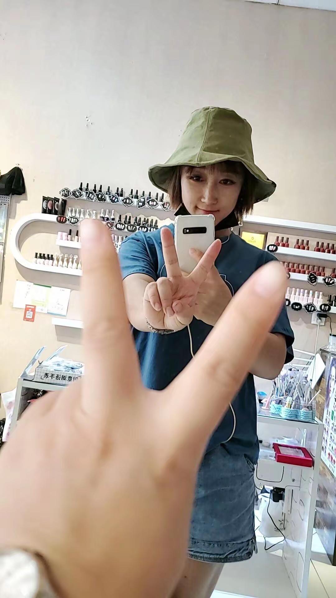 2016-2026 。10年的变化   以为自己比以前还年轻  是美颜拯救了我?