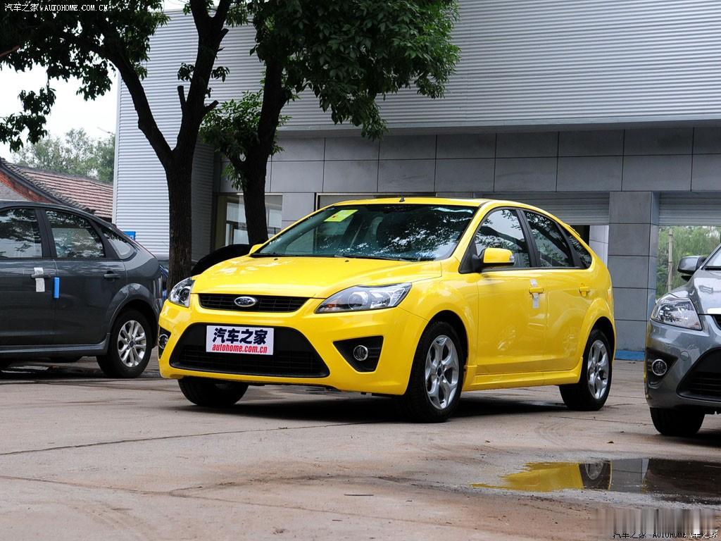 🔶本博第一台车，是#长安福特福克斯# 经典版。🔶长安福特搞了一堆车，嘉年华、