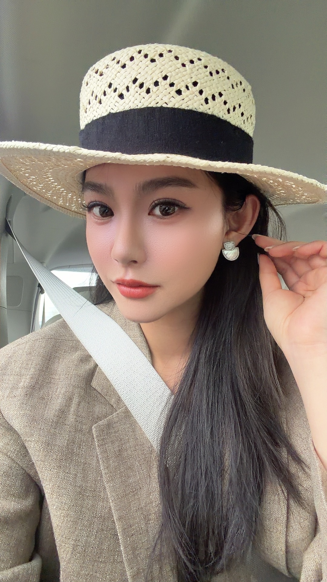 早7点，就带“全妆”的女人！《是个狠人》 北京