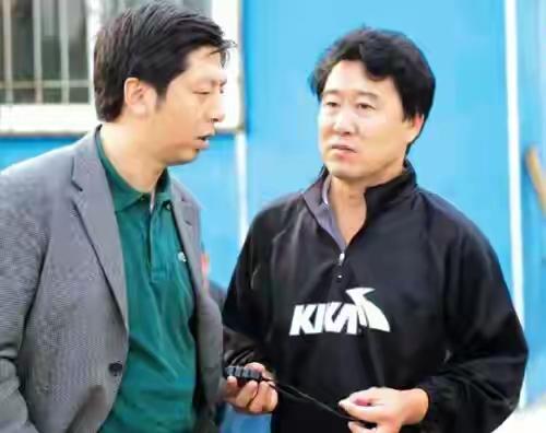 陈旭东执掌武汉职业足球俱乐部近十年，不仅非常熟悉世界先进足球发展规律，更深谙中国
