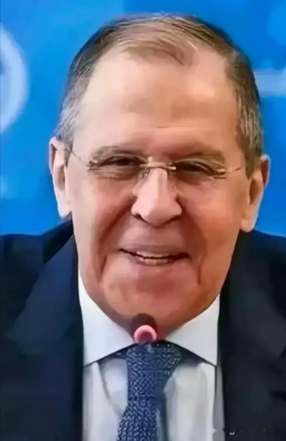 拉夫罗夫：“美国试图煽动第三次世界大战以谋求战争之利，并自以为能够置身事外，安然