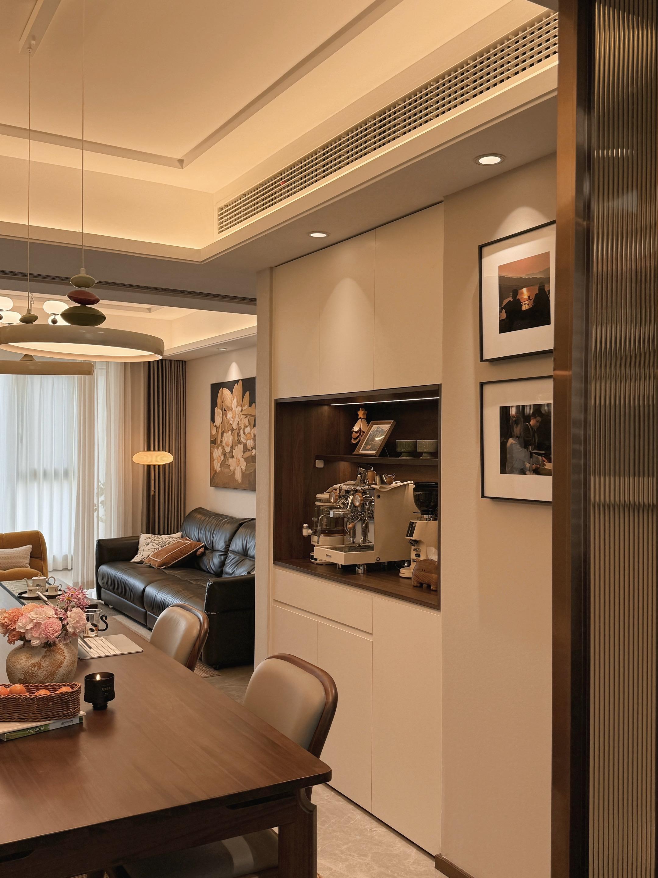 下班了，得赶紧回家。