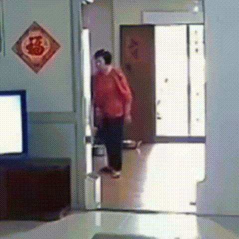 【[话筒]#端午用高压锅蒸粽子须警惕# 】端午将至，相信很多人都已经准备好了糯米