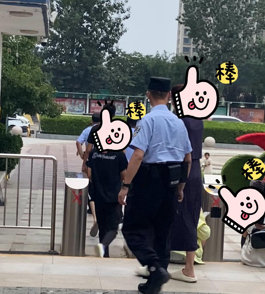严重支持！
以燕郊植物园最近发生的团伙虐猫事件为例，目前已知一人被拘，惩处效果甚