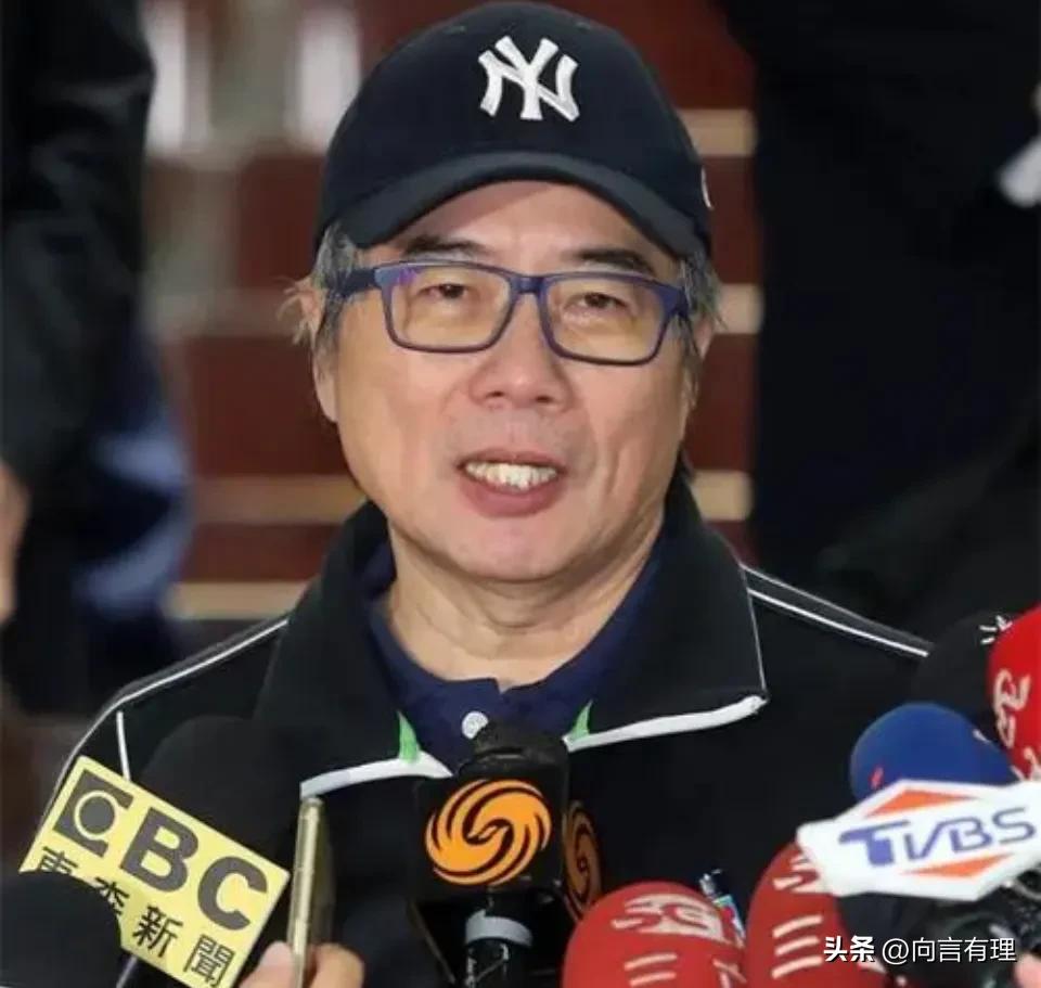 我帮他是应该的，但他忘了我——蔡正元的温柔控诉！

蔡正元入监前一句“我帮他是应