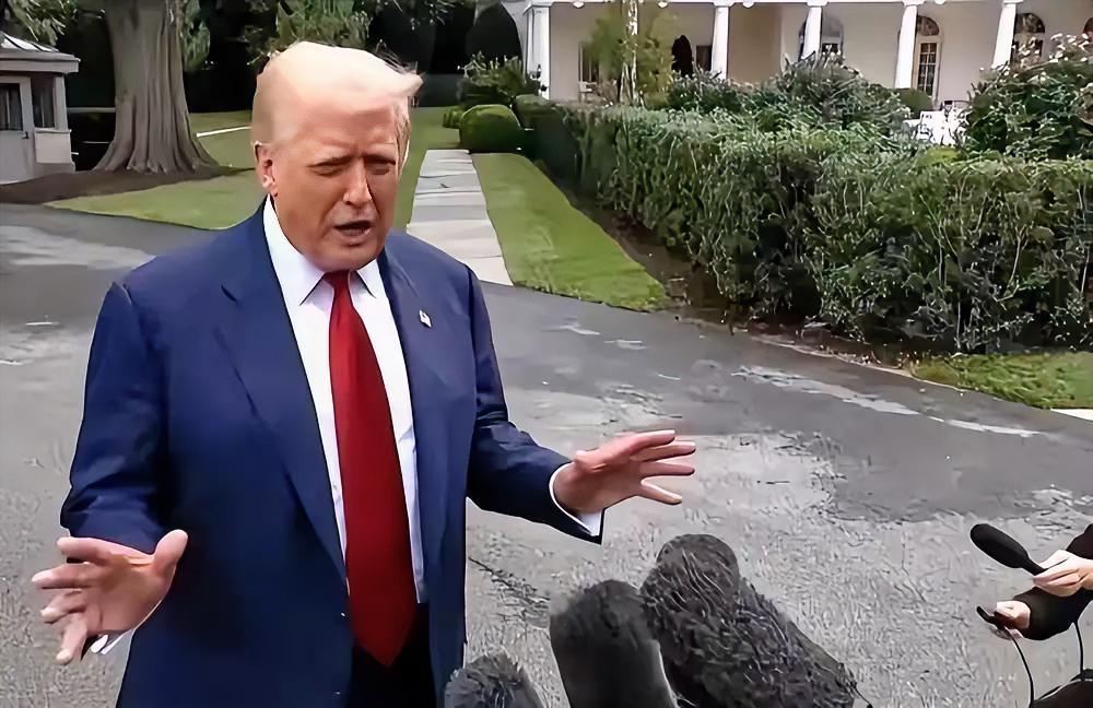 特朗普又威胁加税155% | 中方强硬反制绝不退让 | 美国自食恶果反噬自身
特