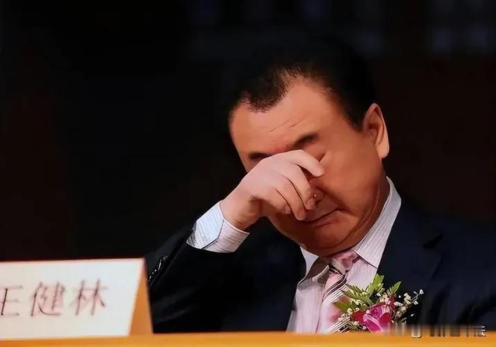 黄一鸣的如意算盘大概率要落空了，因为男人如果不爱你，可能连生出来的孩子也不会爱。