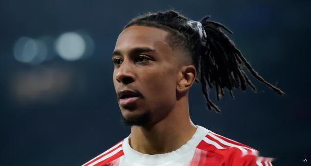 阿斯：相比皇马6000W签马斯坦托诺，拜仁签奥利塞堪称捡漏根据报道，在皇马拜仁欧