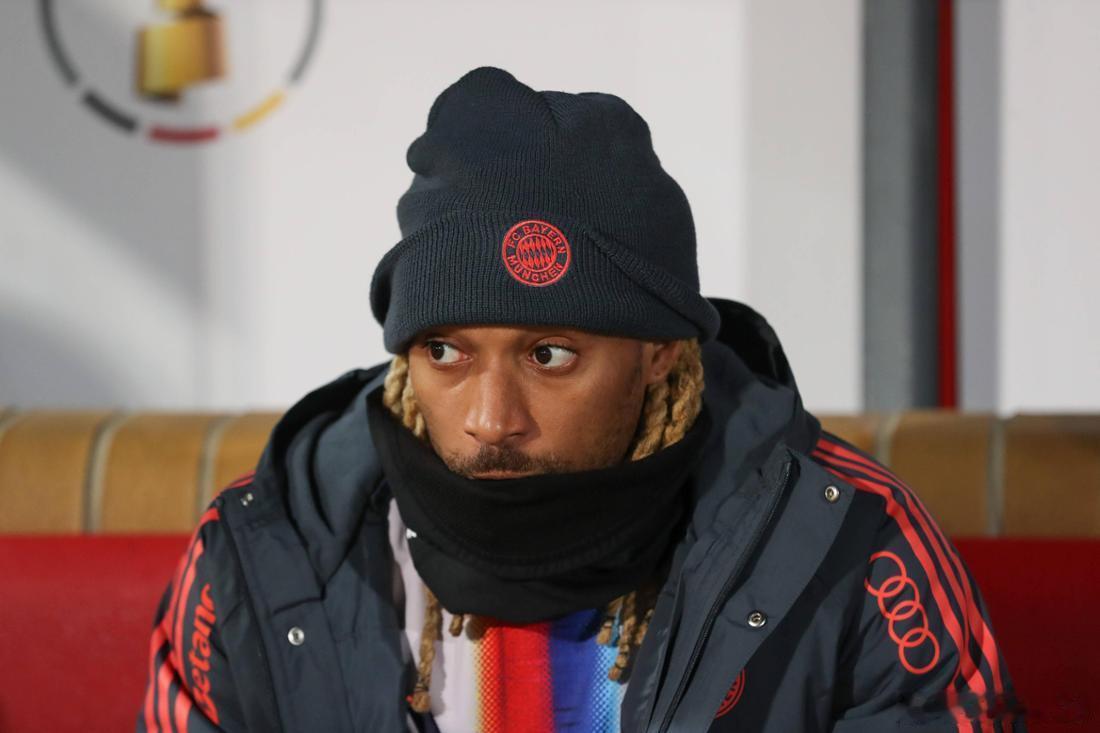 🚨拜仁慕尼黑對薩沙·博伊的立場十分明確：這名法國球員可自由於一月離隊，俱樂部不