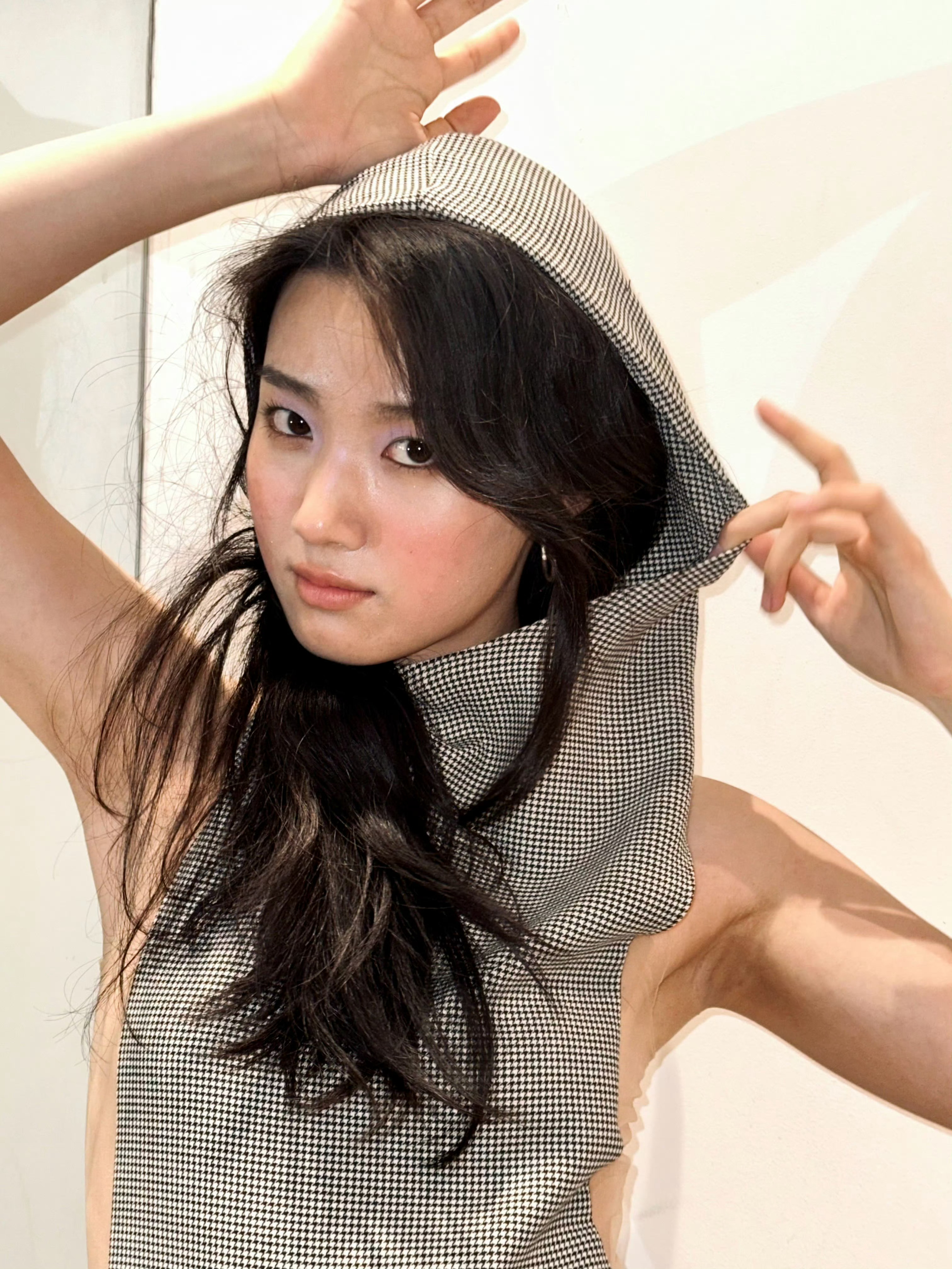 爱看百变噜噜晓卢昱晓#卢昱晓美式黑皮辣妹妆# ​​​