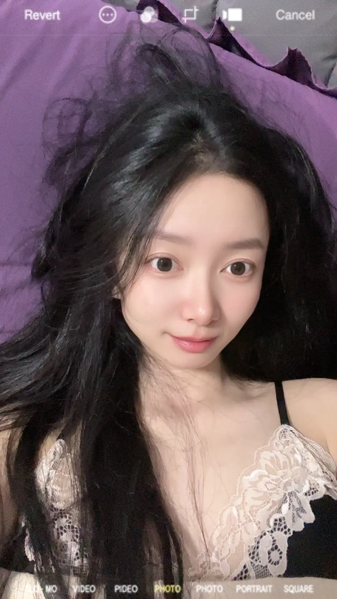 “本来想演个玩弄人心的渣女結果演着演成了期待回信息的酥狗”