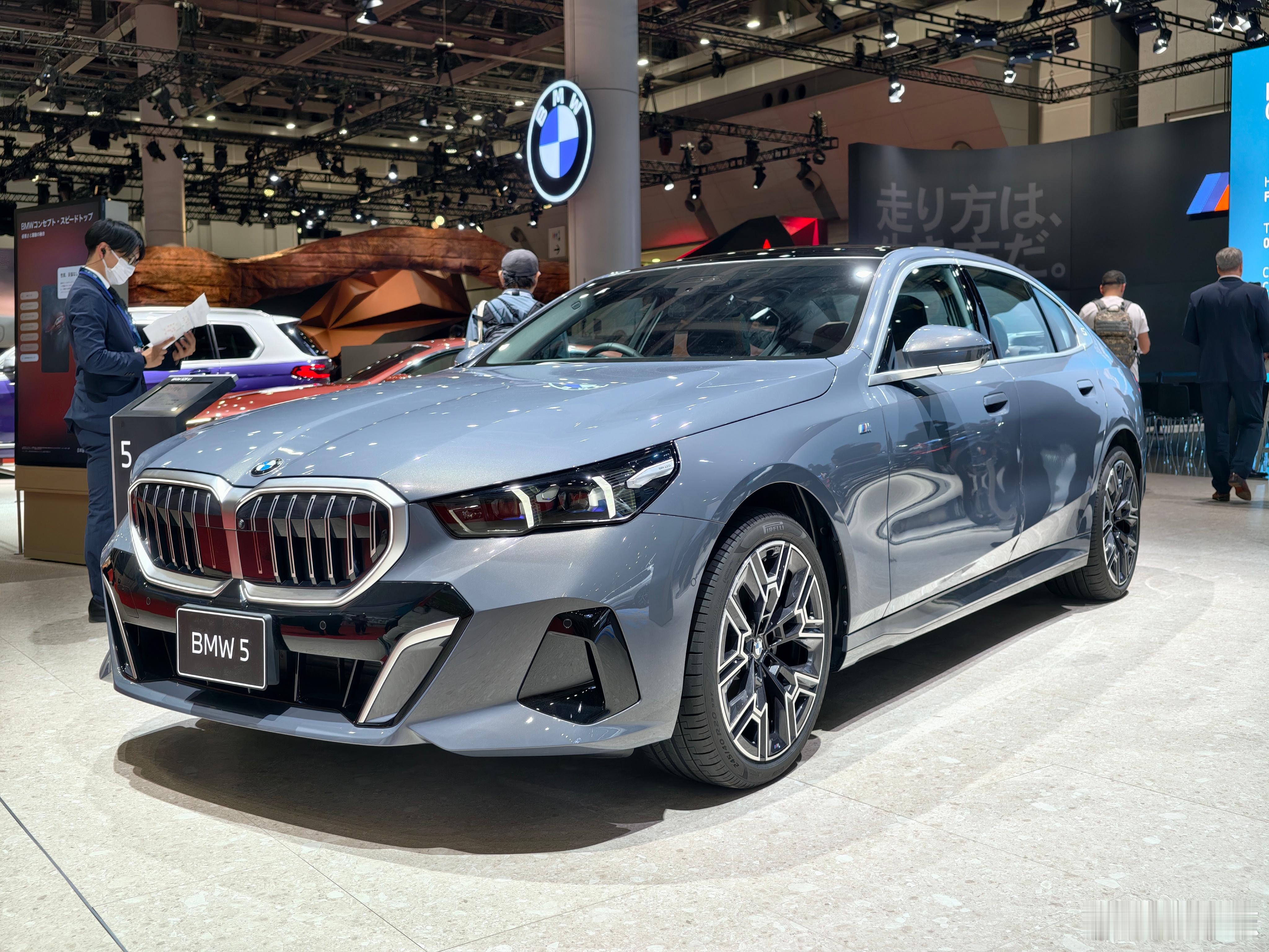 2025东京车展 谁能想到，日本也开始卖宝马5系[超话]长轴距版了[笑cry]能