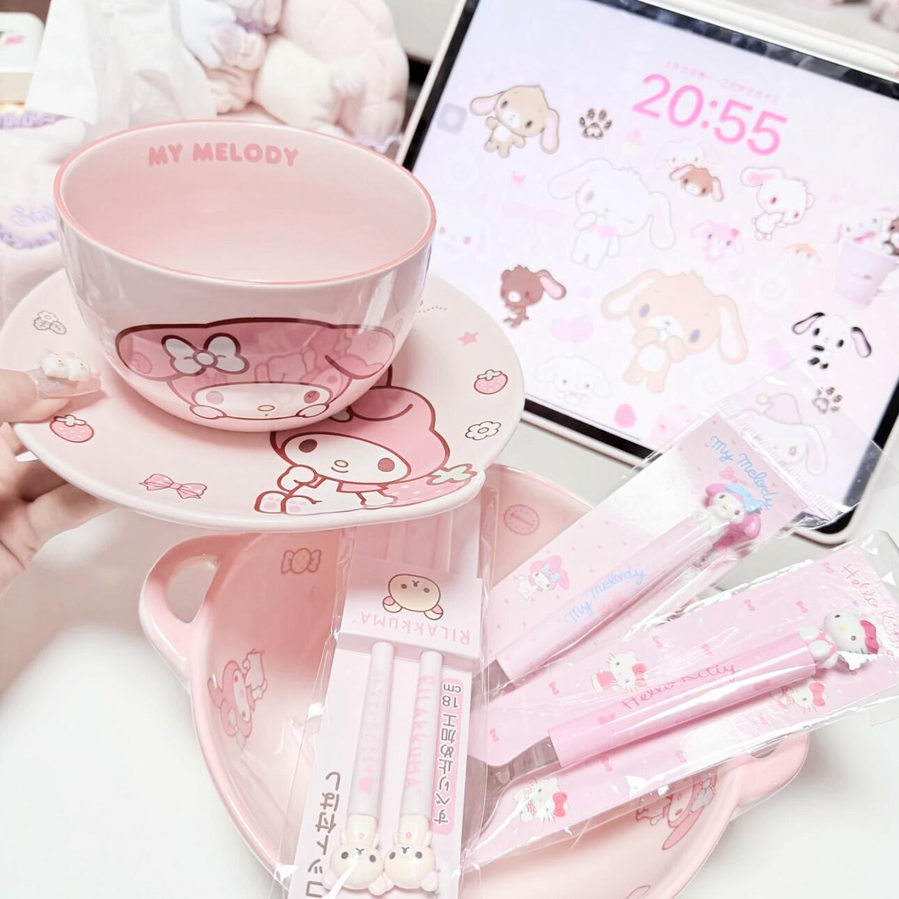 三丽鸥朋友圈背景图•o•ᐝ 🍵 ₊˚⊹ ᐢᐢ₊˚🎀 