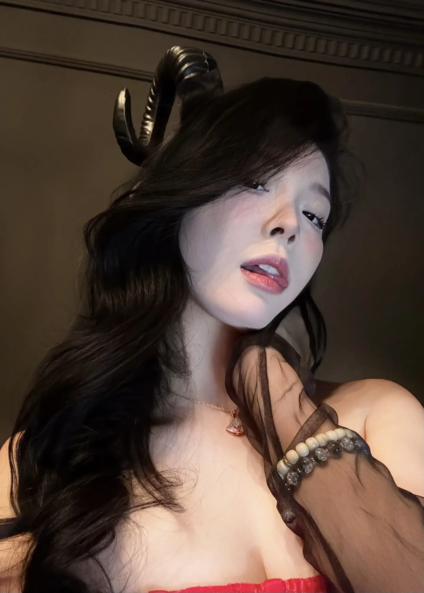 怎么忍心怪你 犯了错。