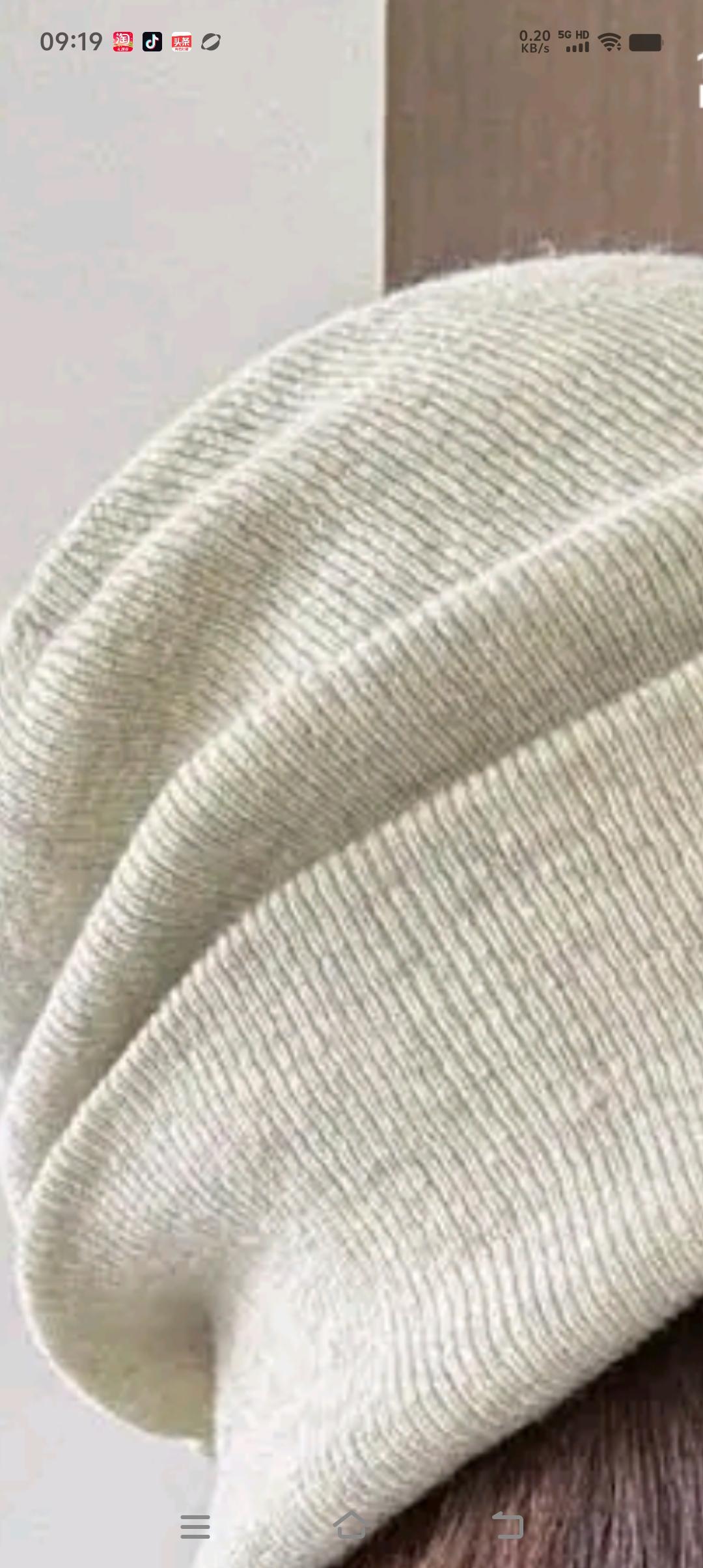 怎么搞的羽绒服拉链拉不开了？

今天天气真是太冷了，确实很应节气大寒，今天室外 