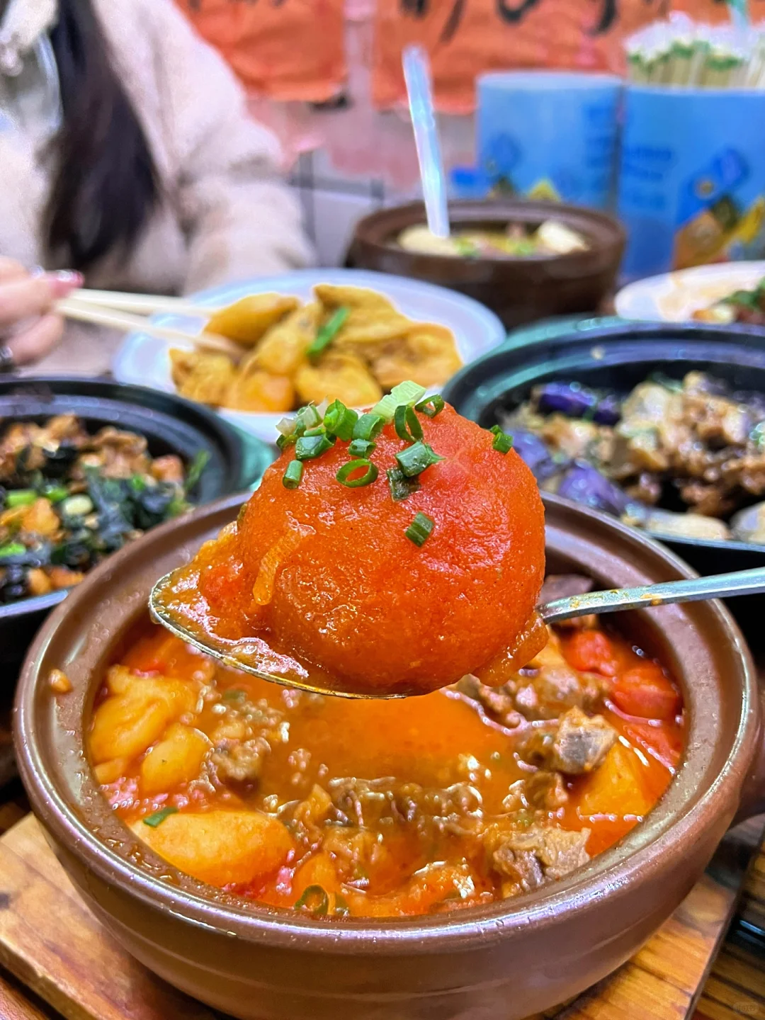 ▫️汕头的！🍅一整颗番茄牛腩饭！